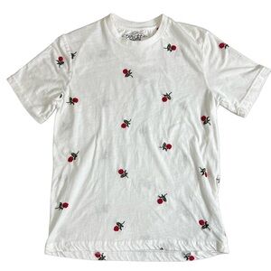 White Floral Embroidered Men's T-Shirt NWOT